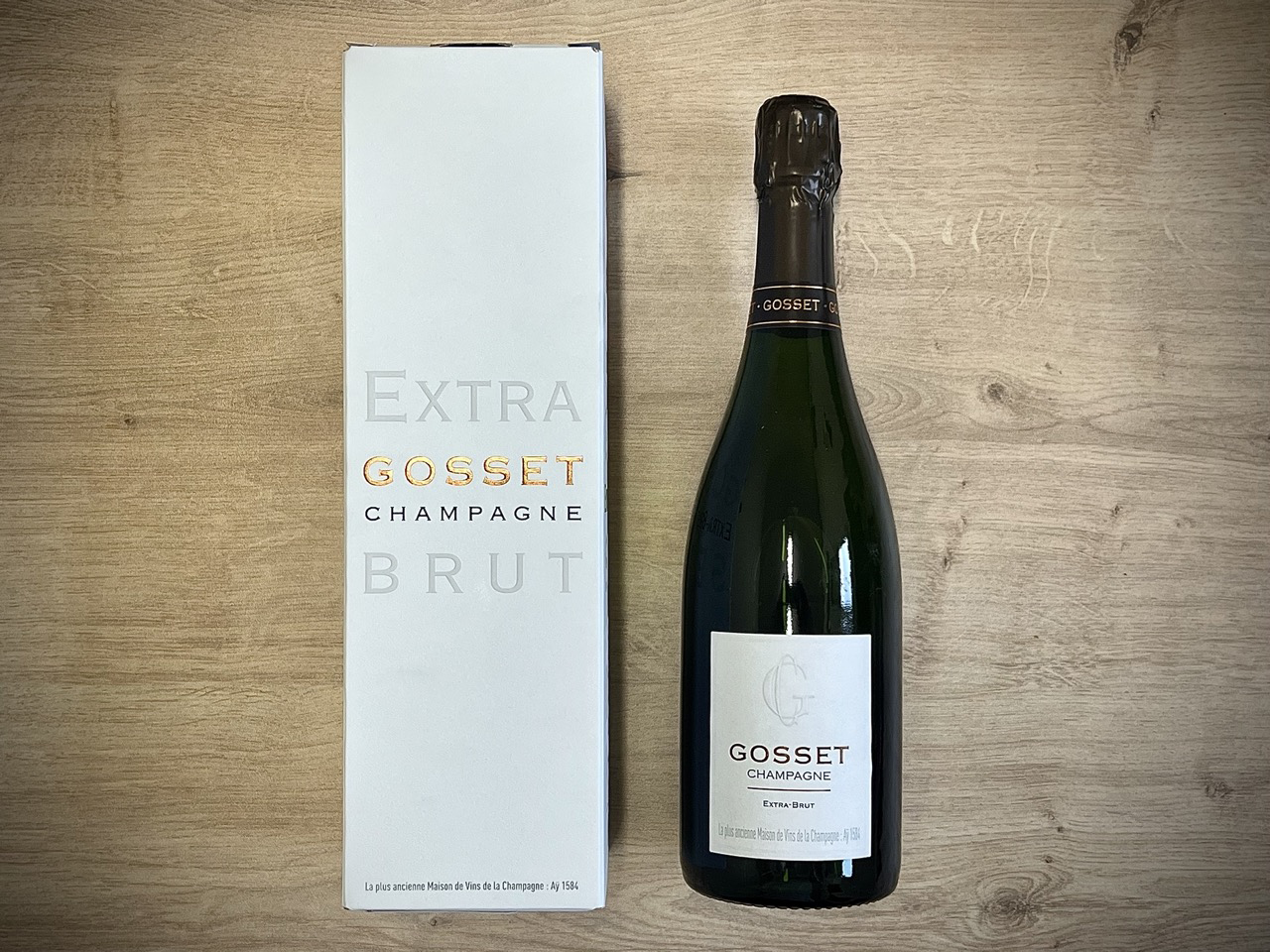 Champagne extra brut du domaine de Gosset, la plus ancienne Maison de Vins de la Champagne